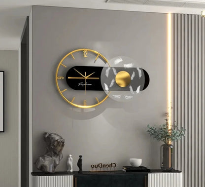 Light Luxury Wall Clock