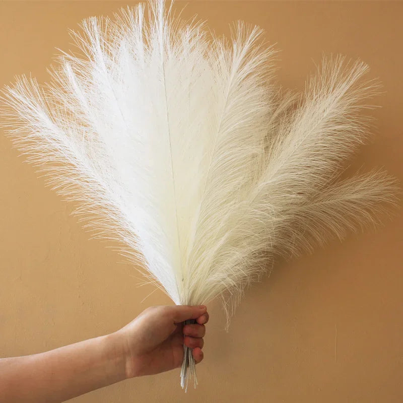 Artificial Fluffy Pampas Grass Bouquet - Royal Lights & Home Decor